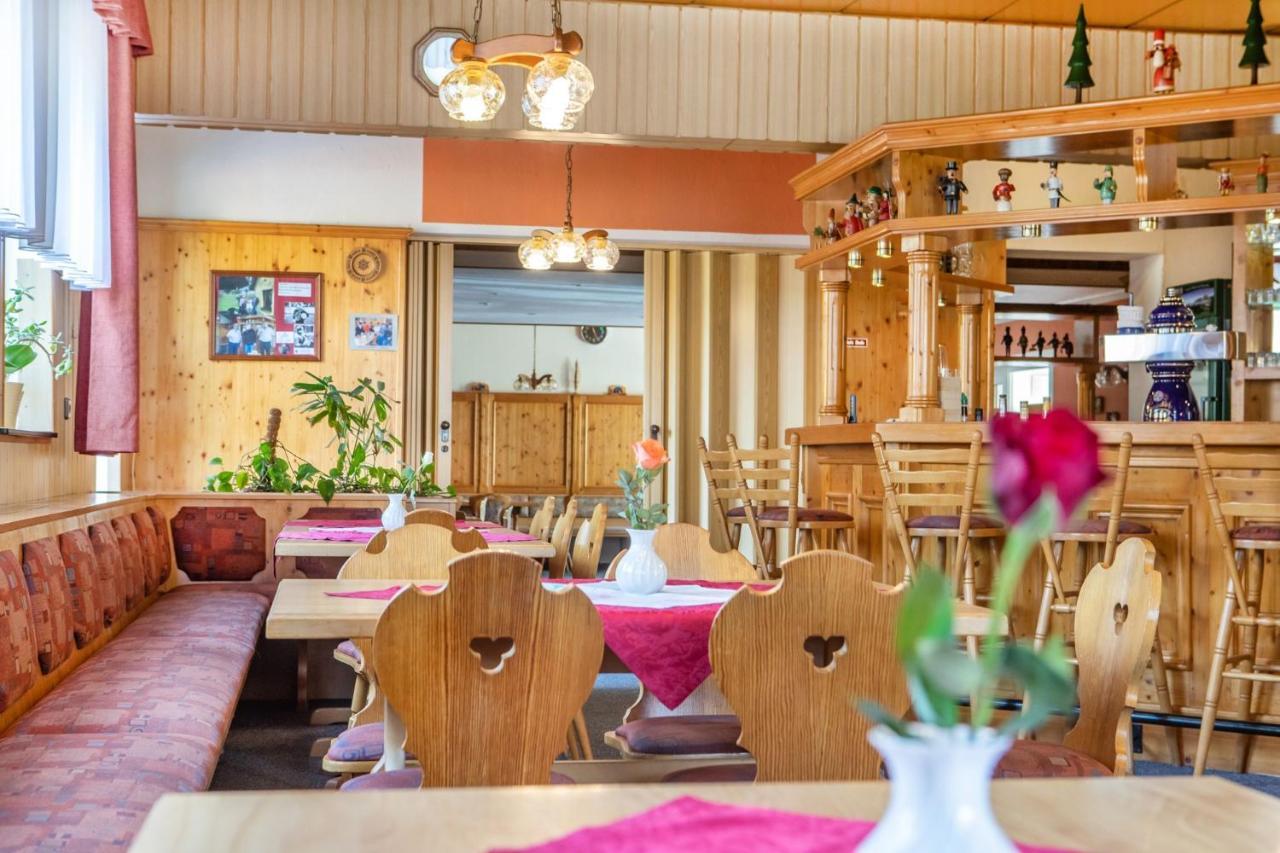 Hotel "Zum Einsiedler" Deutschneudorf 外观 照片